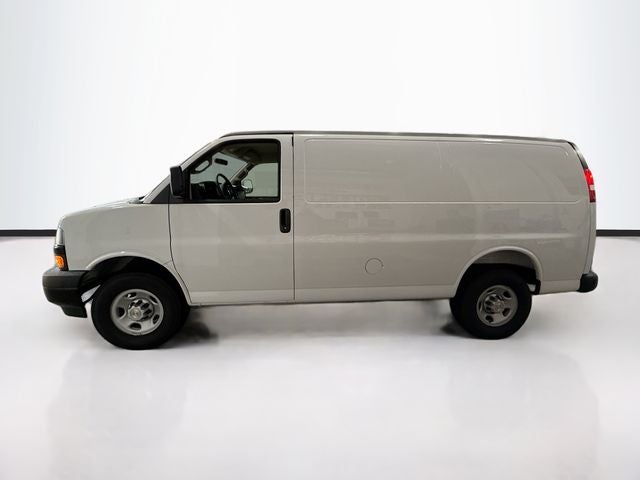 2025 Chevrolet Express 2500 Work Van Cargo