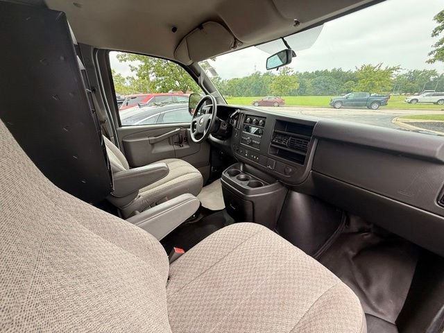 2021 Chevrolet Express 2500 Work Van Cargo