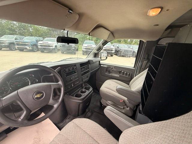 2021 Chevrolet Express 2500 Work Van Cargo
