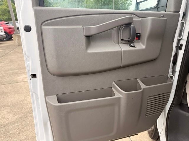 2021 Chevrolet Express 2500 Work Van Cargo