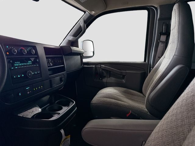 2025 Chevrolet Express 3500 Work Van Cargo