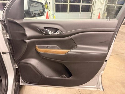 2020 GMC Acadia SLE 3.6L V6 w/ Heated Seats