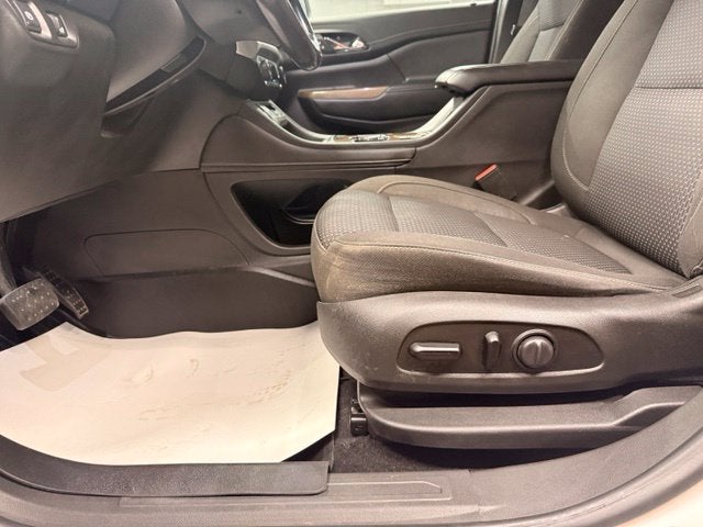 2020 GMC Acadia SLE 3.6L V6 w/ Heated Seats