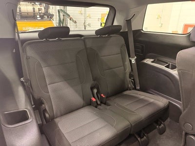 2022 GMC Acadia SLE AWD w/ Tow Pkg