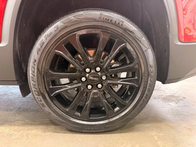 2022 GMC Acadia SLE AWD w/ Tow Pkg