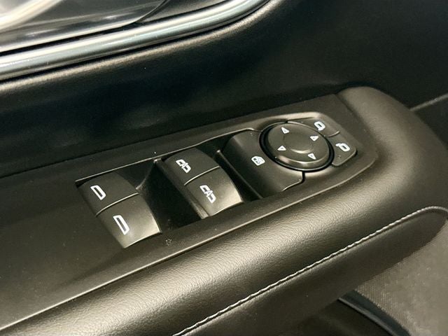 2023 GMC Yukon SLE