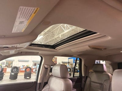 2015 GMC Yukon Denali w/ Head Up Display