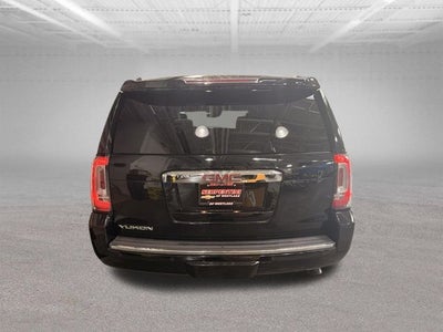 2015 GMC Yukon Denali w/ Head Up Display