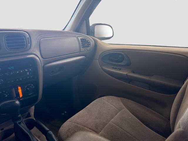 2004 Chevrolet TrailBlazer LS