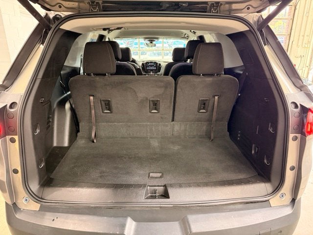 2019 Chevrolet Traverse LT W/ BLIND ZONE ALERT
