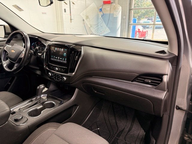 2019 Chevrolet Traverse LT W/ BLIND ZONE ALERT