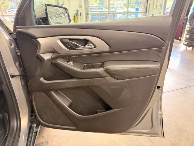 2019 Chevrolet Traverse LT W/ BLIND ZONE ALERT