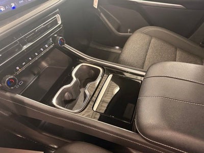 2024 Chevrolet Traverse LS