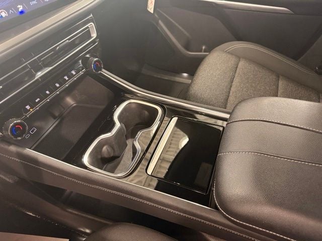 2024 Chevrolet Traverse LS