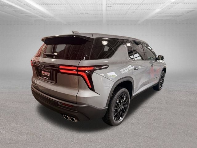2024 Chevrolet Traverse LS