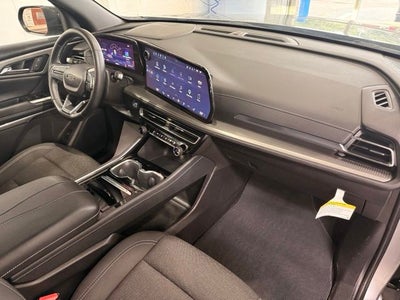 2024 Chevrolet Traverse LS