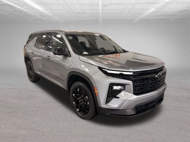 2024 Chevrolet Traverse LS