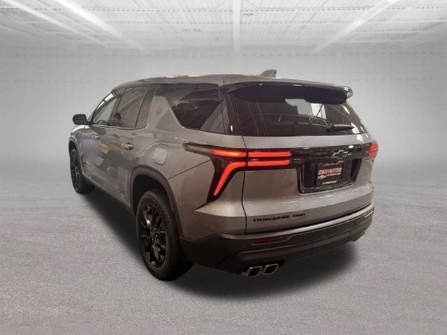 2024 Chevrolet Traverse LS