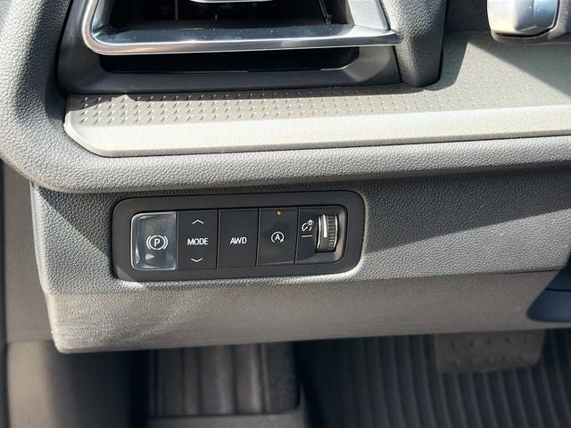 2026 Chevrolet Traverse LT 2LT