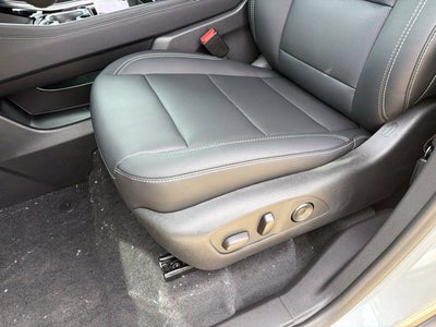 2027 Chevrolet Traverse LT 2LT