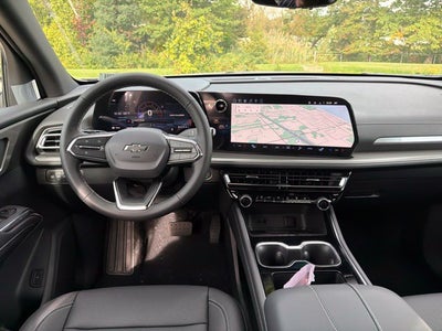 2027 Chevrolet Traverse LT 2LT