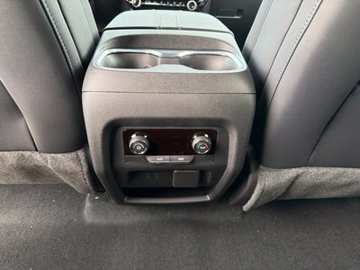 2027 Chevrolet Traverse LT 2LT