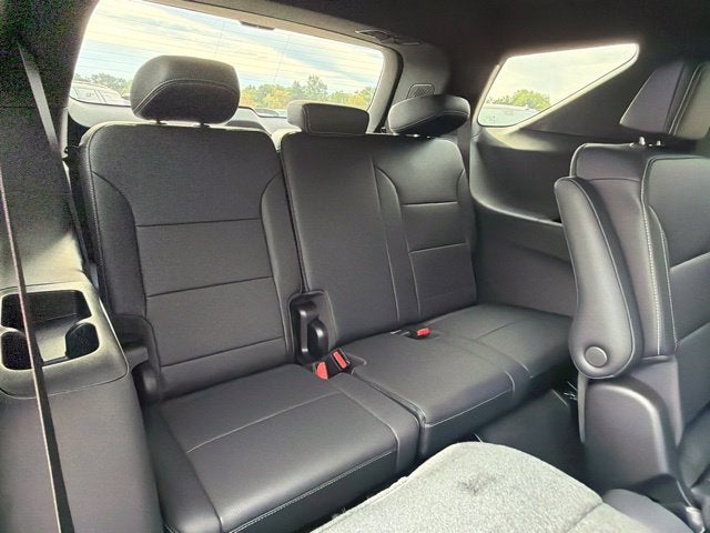 2027 Chevrolet Traverse LT 2LT