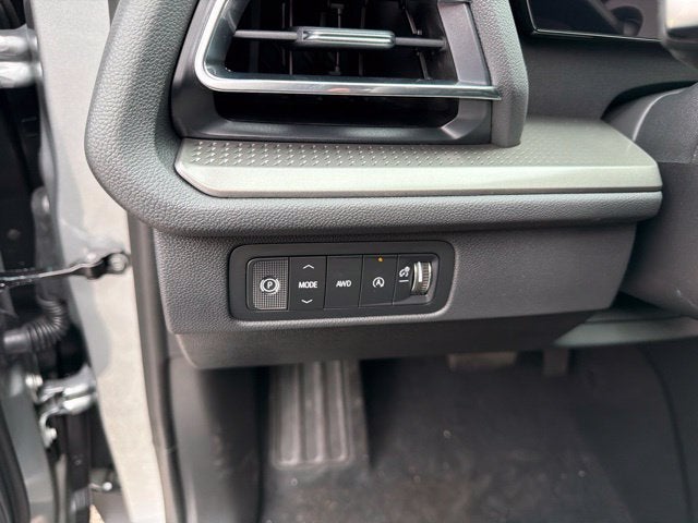 2027 Chevrolet Traverse LT 2LT