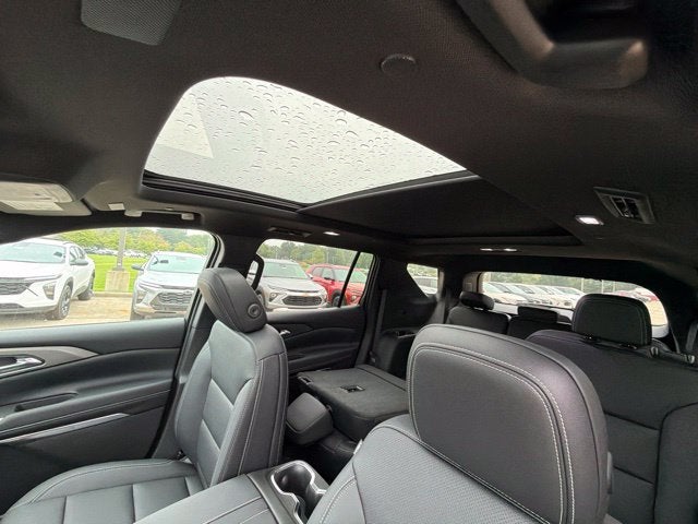 2027 Chevrolet Traverse LT 2LT