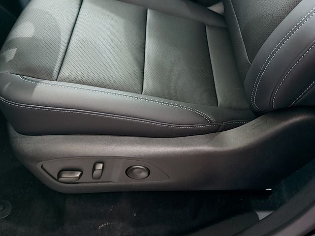 2026 Chevrolet Traverse LT 2LT