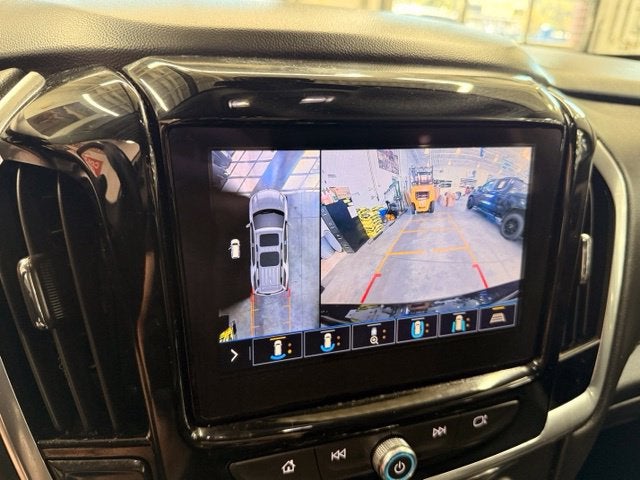 2021 Chevrolet Traverse RS AWD w/ NAVIGATION