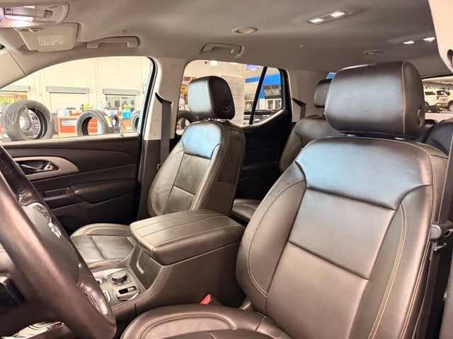 2021 Chevrolet Traverse RS AWD w/ NAVIGATION