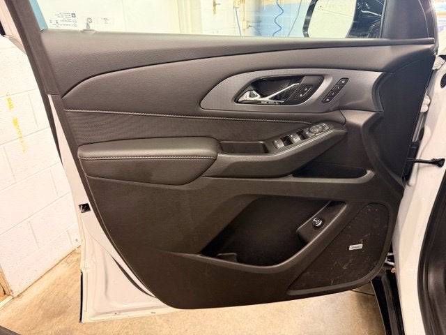 2020 Chevrolet Traverse Premier AWD w/ COLLISION ALERT