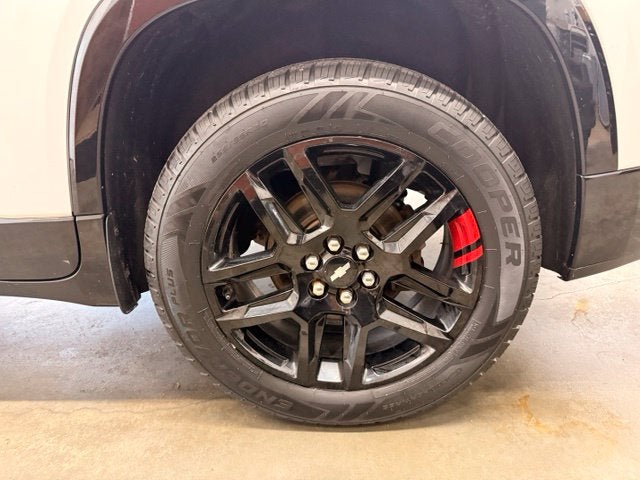 2020 Chevrolet Traverse Premier AWD w/ COLLISION ALERT