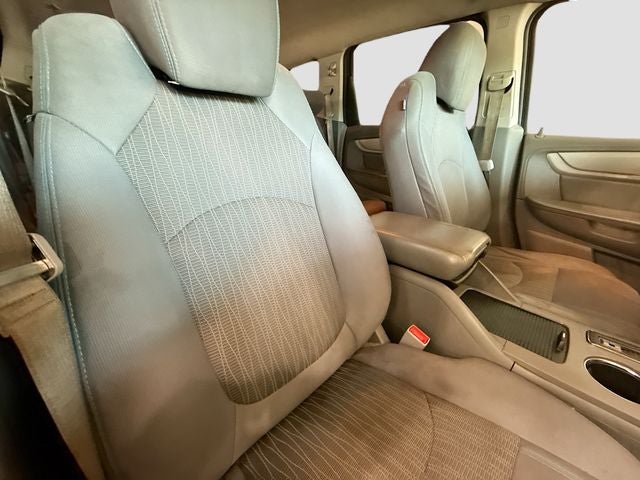 2014 Chevrolet Traverse LS