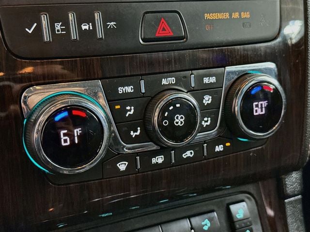 2017 Chevrolet Traverse 2LT W/ LEATHER + BOSE AUDIO