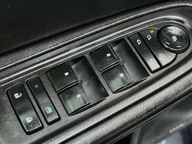 2017 Chevrolet Traverse 2LT W/ LEATHER + BOSE AUDIO