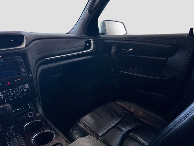 2017 Chevrolet Traverse 2LT W/ LEATHER + BOSE AUDIO
