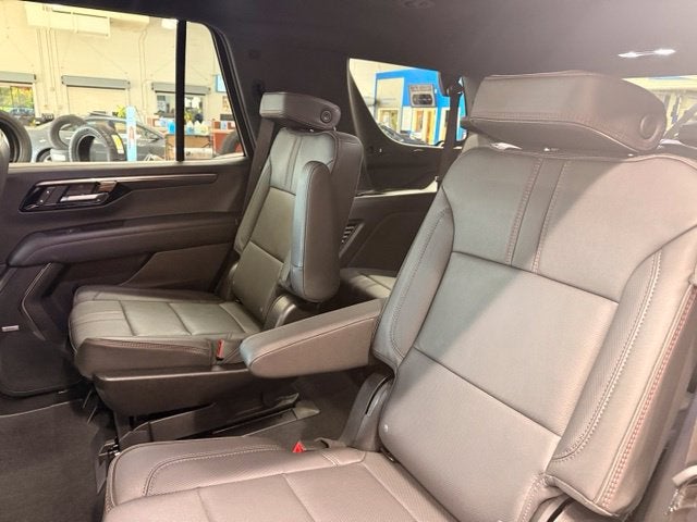 2025 Chevrolet Tahoe RST w/ BLIND ZONE ALERT