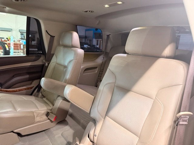 2019 Chevrolet Tahoe Premier w/ REAR DVD
