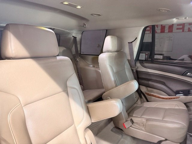 2019 Chevrolet Tahoe Premier w/ REAR DVD
