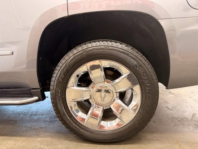 2019 Chevrolet Tahoe Premier w/ REAR DVD