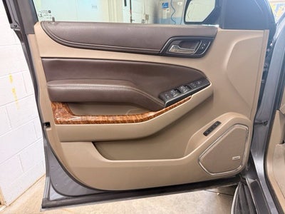 2019 Chevrolet Tahoe Premier w/ REAR DVD