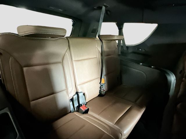 2022 Chevrolet Suburban High Country