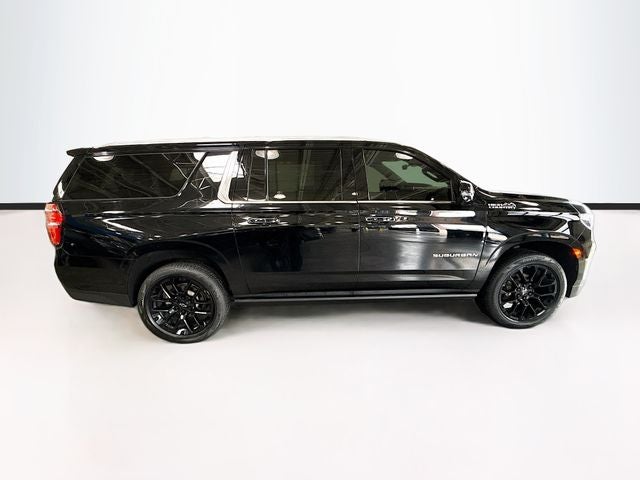 2022 Chevrolet Suburban High Country