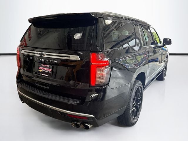 2022 Chevrolet Suburban High Country