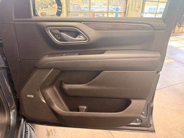 2021 Chevrolet Tahoe LT w/ REAR TVS