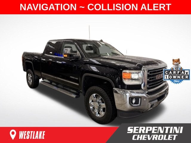2017 GMC Sierra 2500HD SLT 6.0L V8 w/ LEATHER SEATS