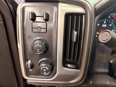 2017 GMC Sierra 2500HD SLT 6.0L V8 w/ LEATHER SEATS