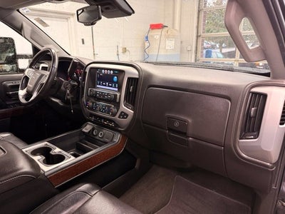 2017 GMC Sierra 2500HD SLT 6.0L V8 w/ LEATHER SEATS